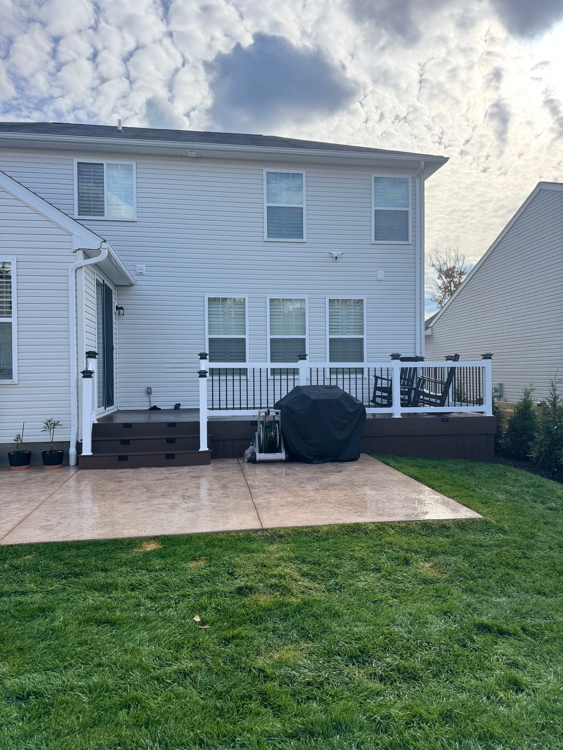 Gallery photos for Full Front and Backyard Overhaul With Sod, Patio, Fence and Lighting: Image #6