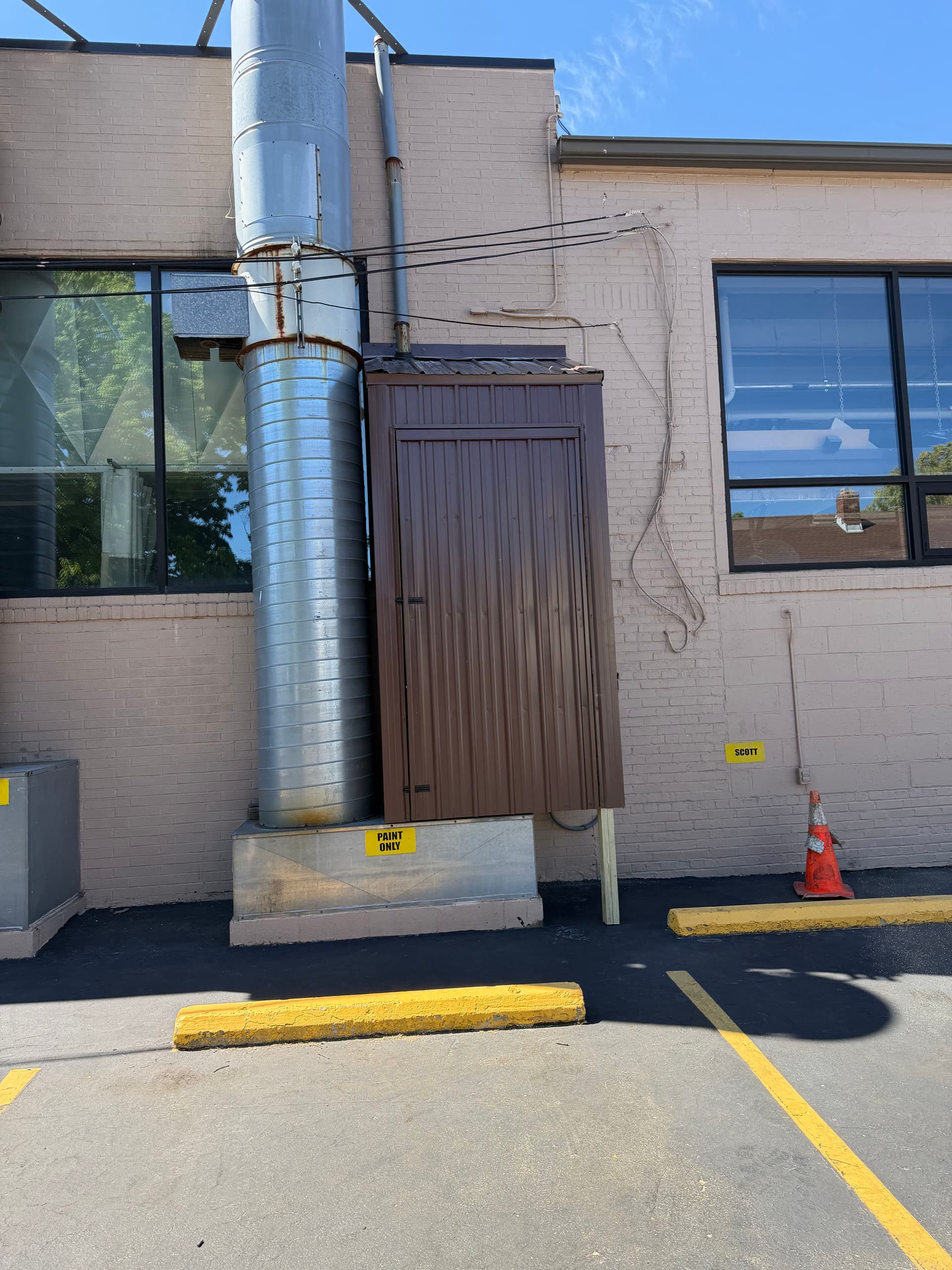 Gallery photos for Commercial Vac System Enclosure Built to Last: Image #2