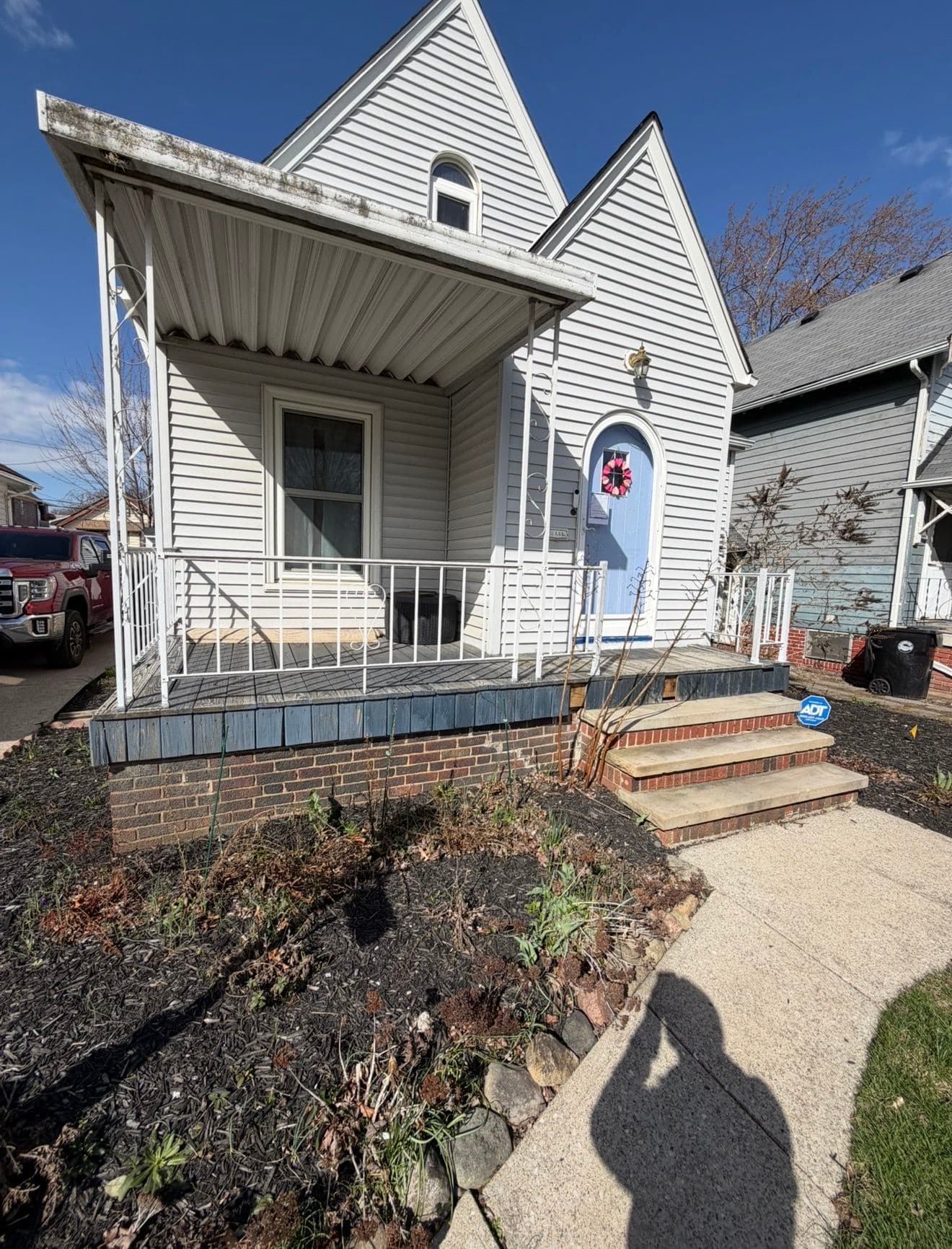 Gallery photos for Front Porch Deck Rebuild Done the Right Way: Image #1
